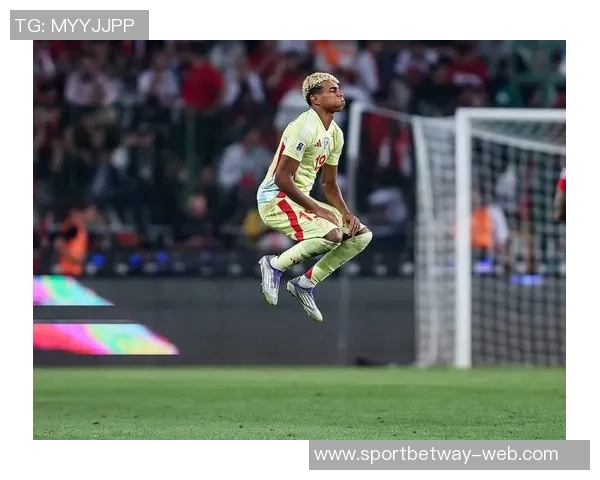 亚马尔在对手禁区内触球21次创下西甲本赛季新纪录